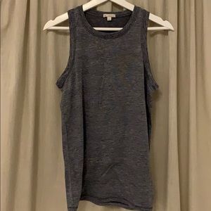 Gap muscle tee